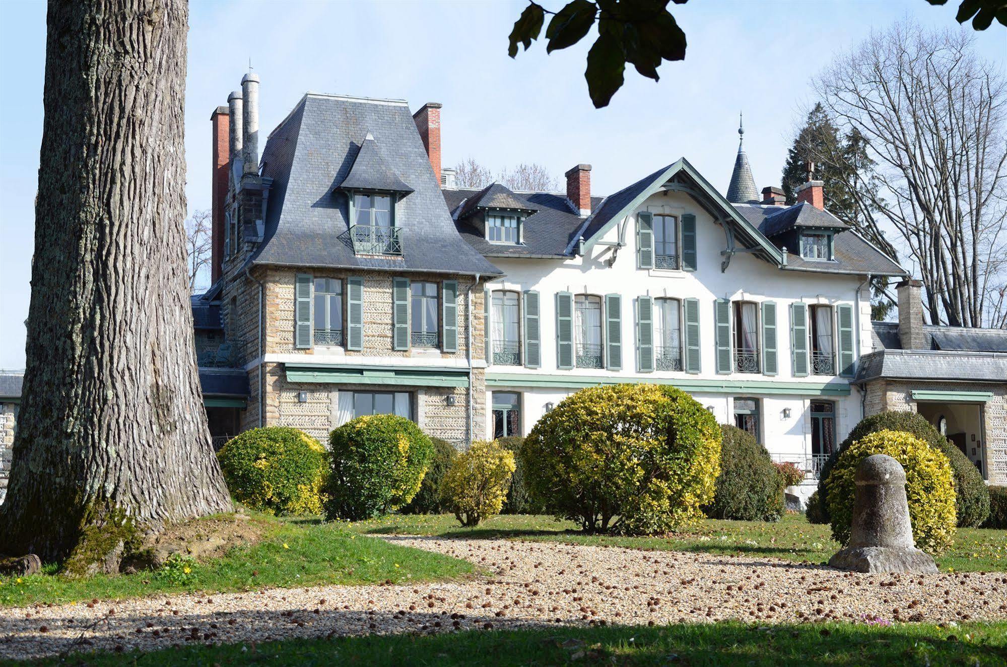 Hotel Villa Navarre Pau Exterior photo